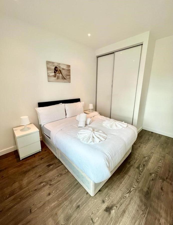 Immaculate Flat In West Croydon Apartment ภายนอก รูปภาพ