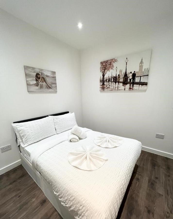 Immaculate Flat In West Croydon Apartment ภายนอก รูปภาพ